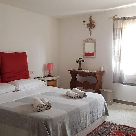 Pm 1 Via Armando Diaz Guest House Olbia Exteriör bild