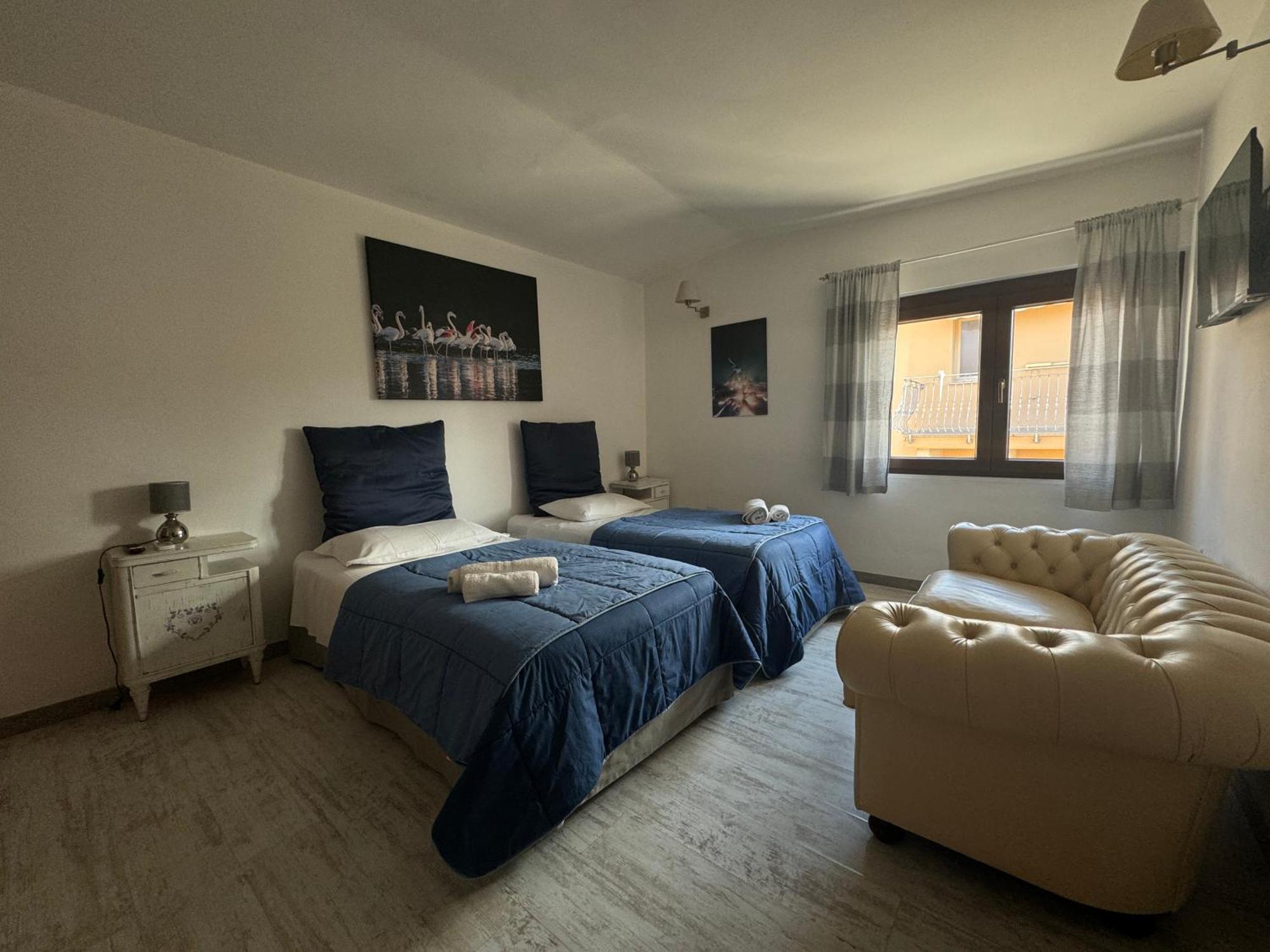 Pm 1 Via Armando Diaz Guest House Olbia Exteriör bild