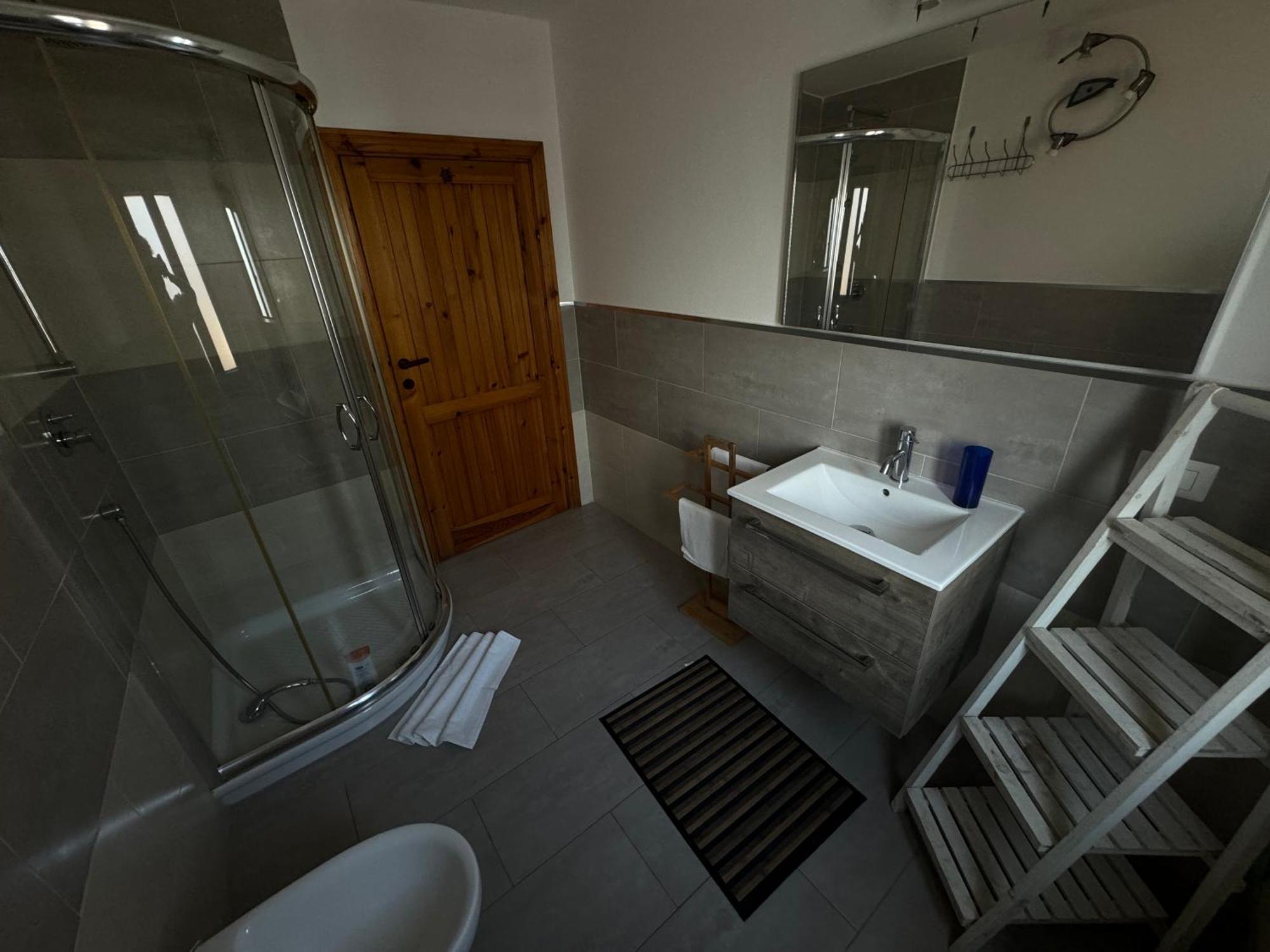 Pm 1 Via Armando Diaz Guest House Olbia Exteriör bild